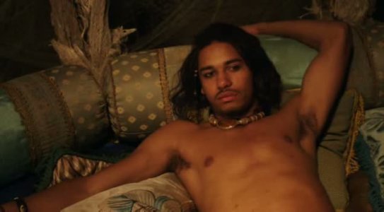 Elliot Knight 20.jpg