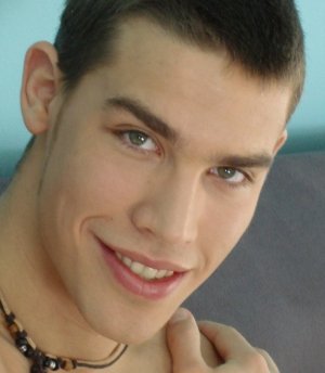 Kris Evans 01 (121).jpg