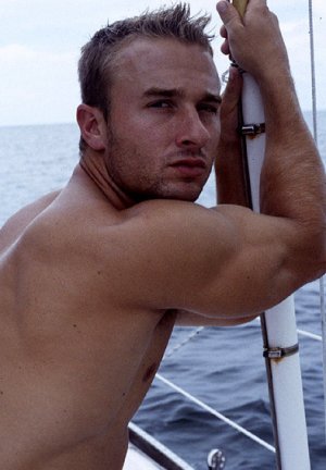 sailing pic02+%283%29.jpg