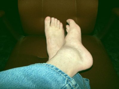Feet.jpg