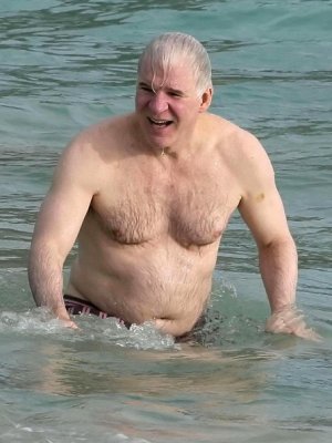 Steve+Martin+Martin+Short+Enjoying+Water+St+8j9lHn9Fz8Yl.jpg