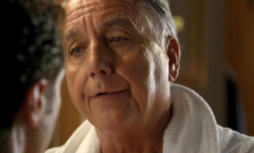 Bob Gunton - Royal Pains -S03-EP06 - An Apple a Day (42).jpg