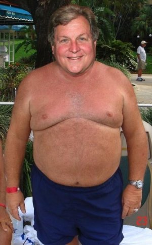 burtwardfake.jpg burtwardfake.jpg