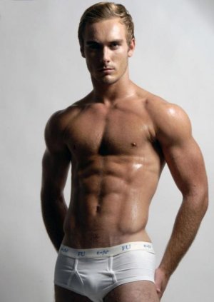 Greg Petersen tumblr_mcgnbho6AI1qg22hlo1_1280.jpg