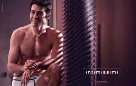 luca-argentero-intimissimi-spring-summer-2010-02.jpg