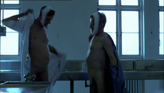 vlcsnap-2013-05-04-08h06m34s64.png vlcsnap-2013-05-04-08h06m34s64.png