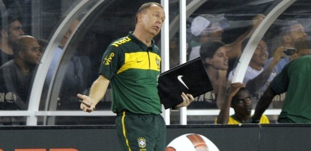 mano-menezes-comanda-a-selecao-brasileira-pela-primeira-vez-em-amistoso-1281520688864_615x300.jpg