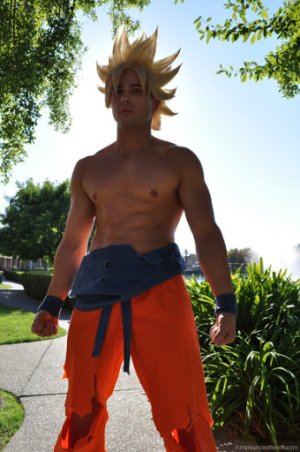 ssj2_goku_cosplay_5_by_ssj4theo-d4x8ha9.jpg