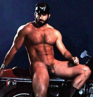 hairy musc stud 4.jpg