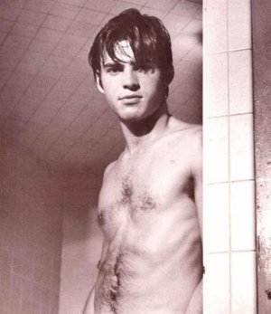 Frank Evans smoulder.jpg