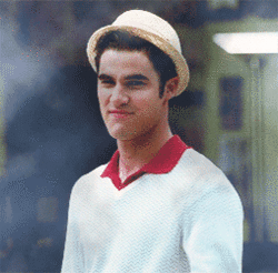 darren point wink.gif