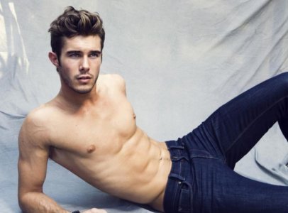 Alex Prange.jpg