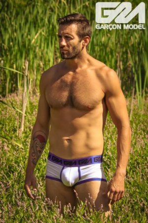Daniel-Hot-Garçon-Models-Underwear-Burbujas-De-Deseo-03.jpg