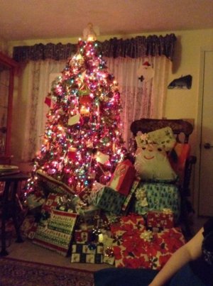 Christmas Tree 5 2013.jpg Christmas Tree 5 2013.jpg