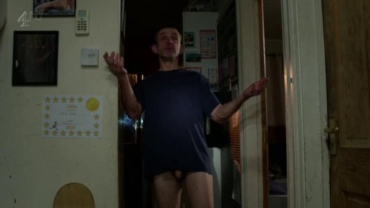 Glyn Pritchard in Babylon S1E1 (5).jpg