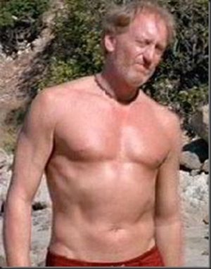 Charles_Dance_shirtless_03_thumb.jpg