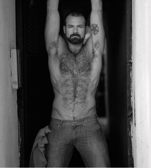 Dan tumblr_mtaltgcOIE1r7y6h8o1_1280.jpg