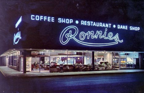 pc2562.jpg pc2562.jpg