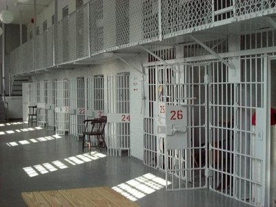 jailcell2_1.jpg