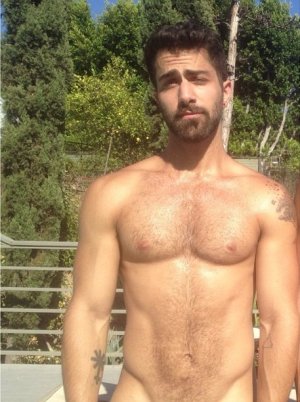 Aram Kirakosian-13topless-5.jpg