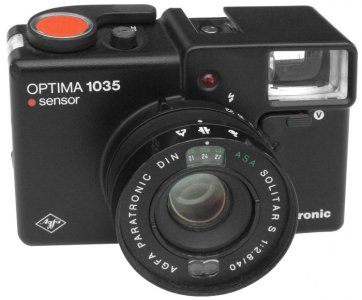 1234px-Agfa_Optima_1035_Sensor_electronic.jpg