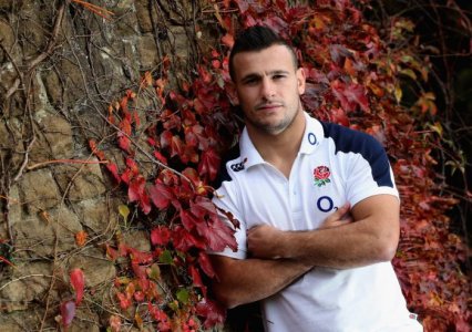 sports hunk 1612127.jpg