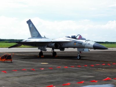 IDF_F-CK-1A_1407_Display_at_Chiayi_AFB_Apron_after_Flight_Demo_20120811.jpg