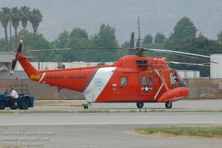 DSC_7122 HH-52A 1426 Coast Guard right side l.jpg