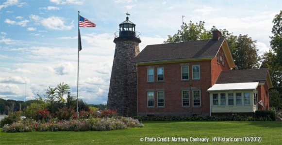 1822-Charlotte-Genesee-Lighthouse1.jpg