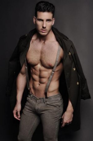 140411 Shane B361.jpg