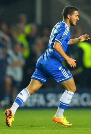 eden hazard  booty.jpg