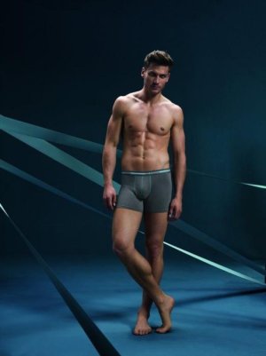 Philippe Leblond 8861ebc6d17524b6f0ee6bbda8d45070.jpg