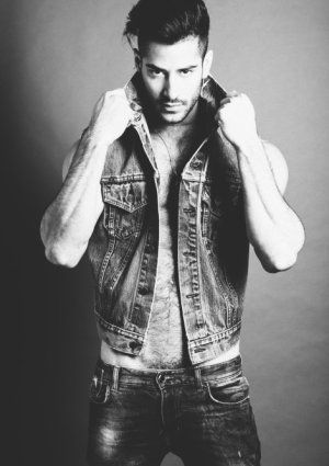 JONATHAN GUIJARRO 46269bw.jpg