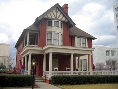 Margaret_Mitchell_house_atlanta_2006.jpg
