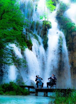 10509706_778003808918222_9171878991268631574_n.jpg 10509706_778003808918222_9171878991268631574_n.jpg