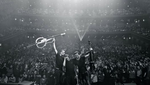2Cellos6.jpg 2Cellos6.jpg