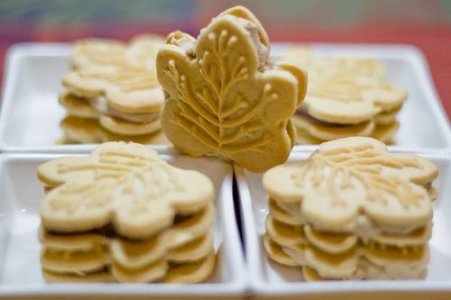 20081110BLOGWATCHMapleCreamCookies.jpg