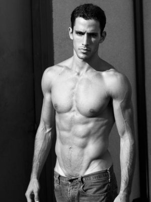 Guy Lubelchik tumblr_luu2n3COHY1qg22hlo1_1280.jpg