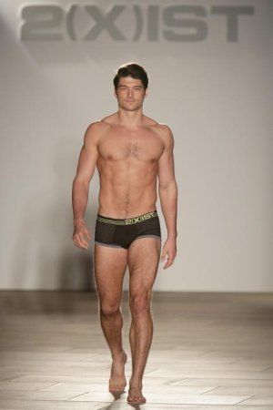 Emmett Pugh 2xist-spring-summer-2014-collection-0002.jpg