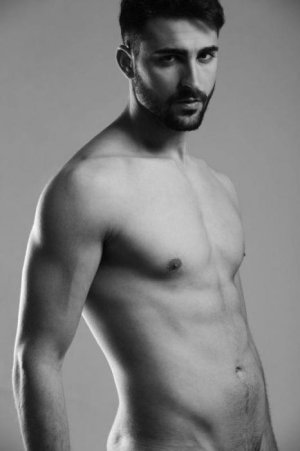 Damian Galbis by Adolfo López.jpg