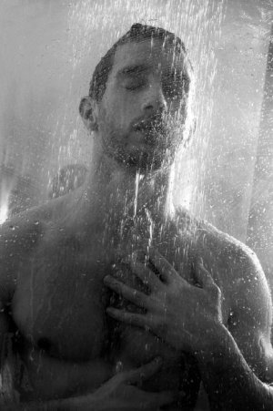 Jeremy Douille bdhe05d10g.jpg