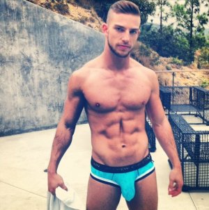 Daniel-Sisniega tumblr_mecy3ggNId1rojdgto1_1280.jpg