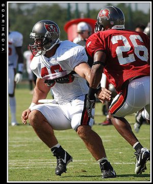 Alstott mike hot 2.jpg