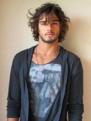 BERSHKA_Marlon_teixeira02.jpg