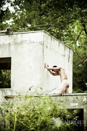 Adrian Adi IMG_7558%20copy.jpg