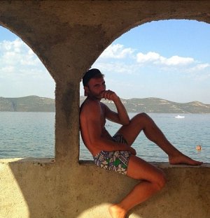 Andrea Ravieli 1208838_665180083510930_1883313598_n.jpg