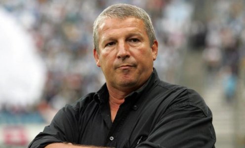 Roland-COURBIS-Coach-ou-commentateur.jpg