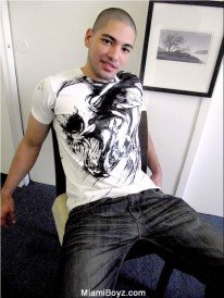new_miami_boyz-latin_hunk_fernando_x_20417_1.jpg