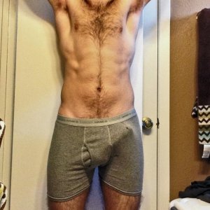 gay_underwear_bulge_13.jpg