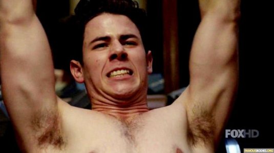 Nick Jonas - Scream Queens 3.jpg